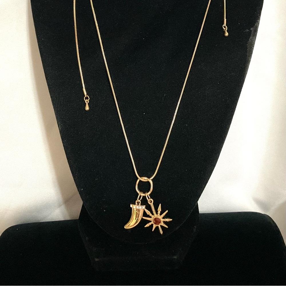 Goldtone Starburst Rhinestone Lariat Pendant - Picture 2 of 9